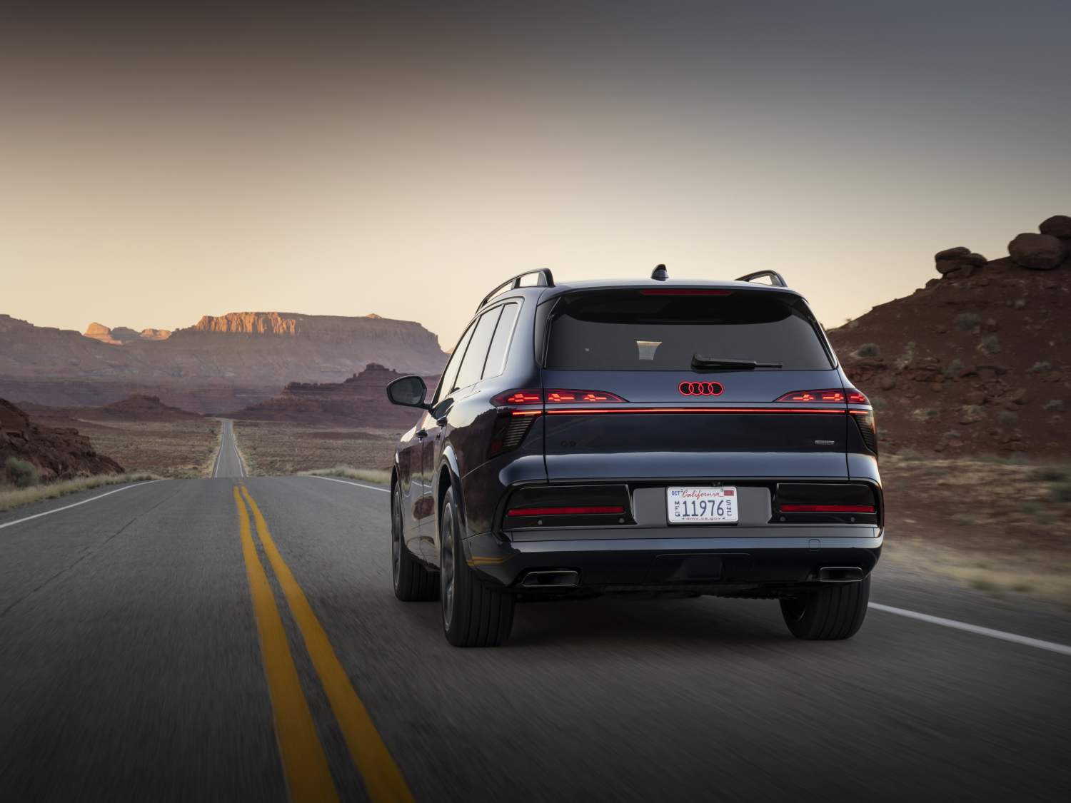 2027 audi q9 engine