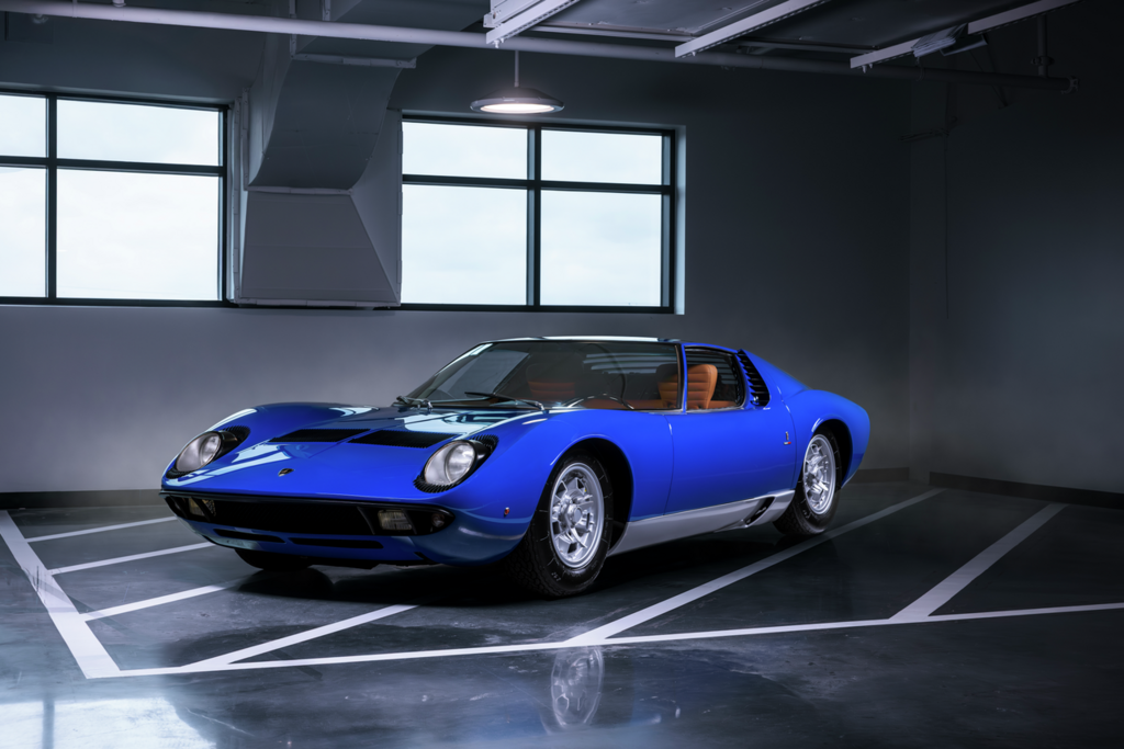 Lamborghini Miura engine | Photo credit: indiGO Auto Group