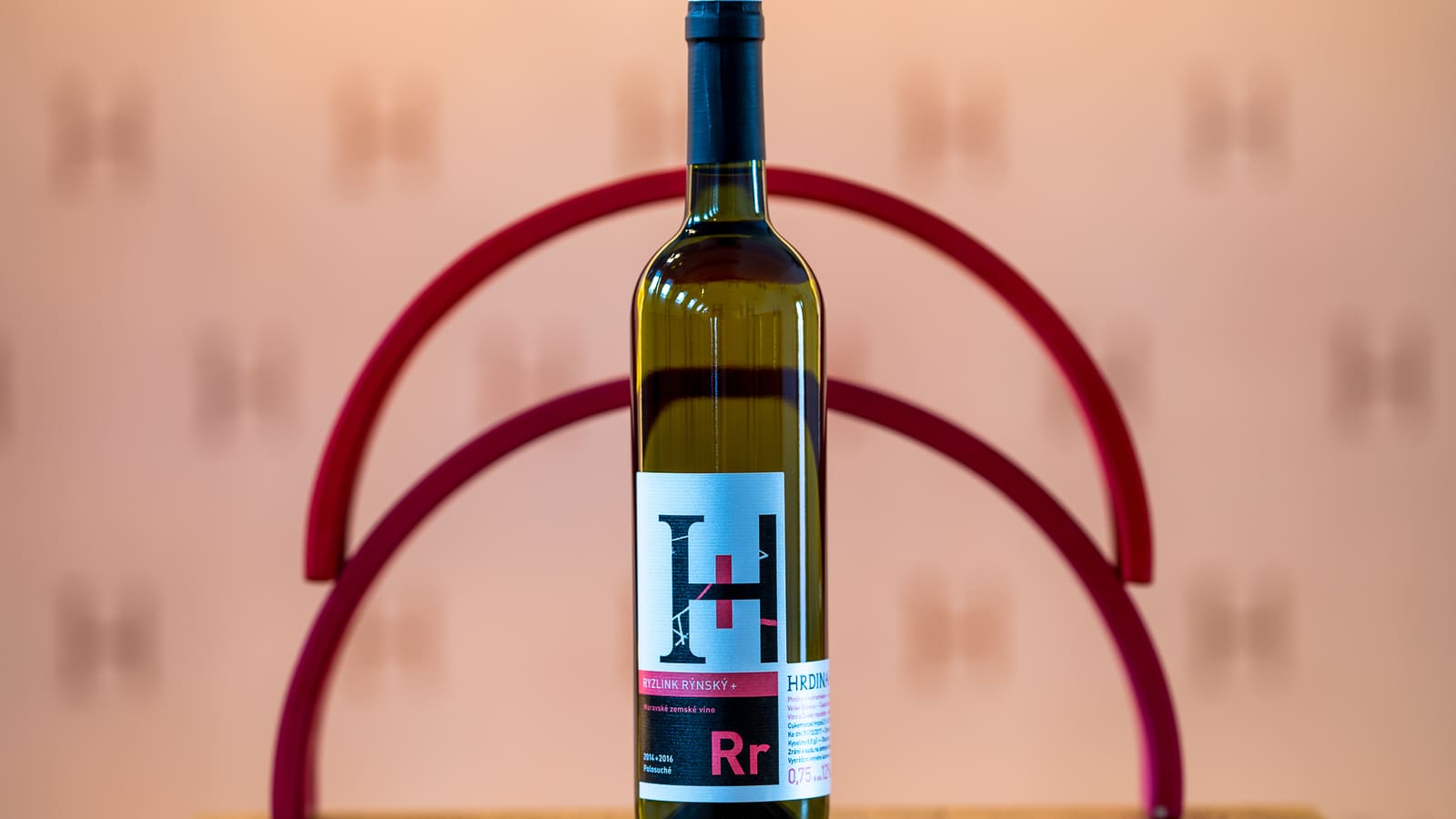 Ryzlink rýnský 2018, zrání v sudu, suché