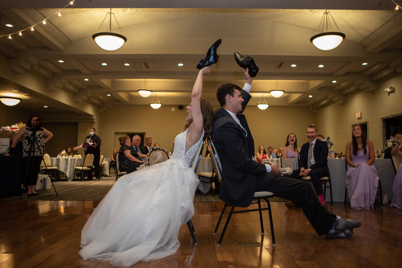 raising shoe for shoe game at wedding