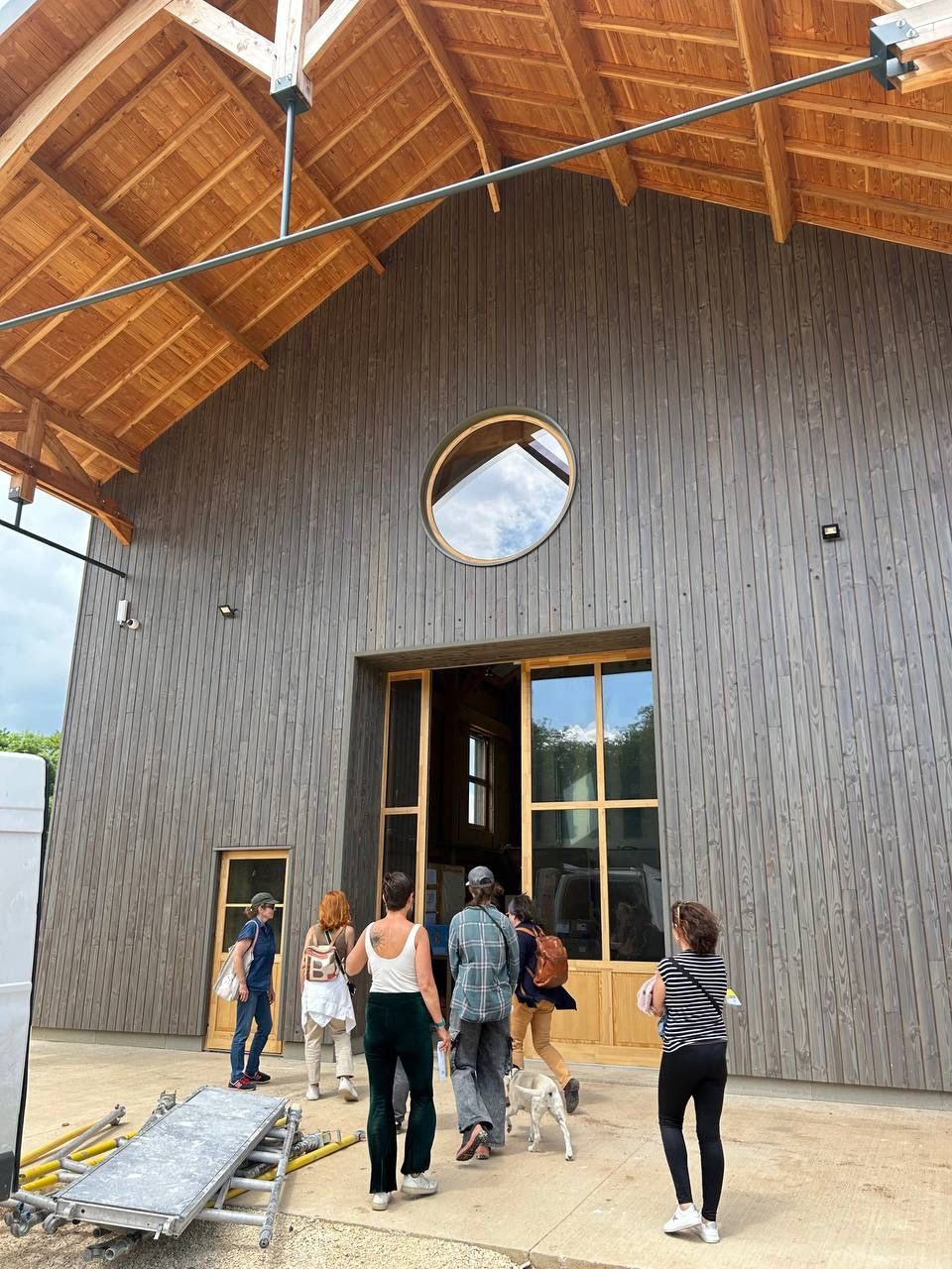 Eco-construction school
