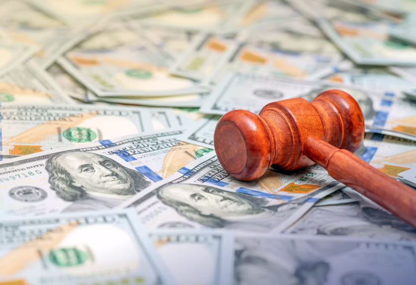 Law Firm Financing 2025: Your Best Options (+ The #1 Pick for You!)