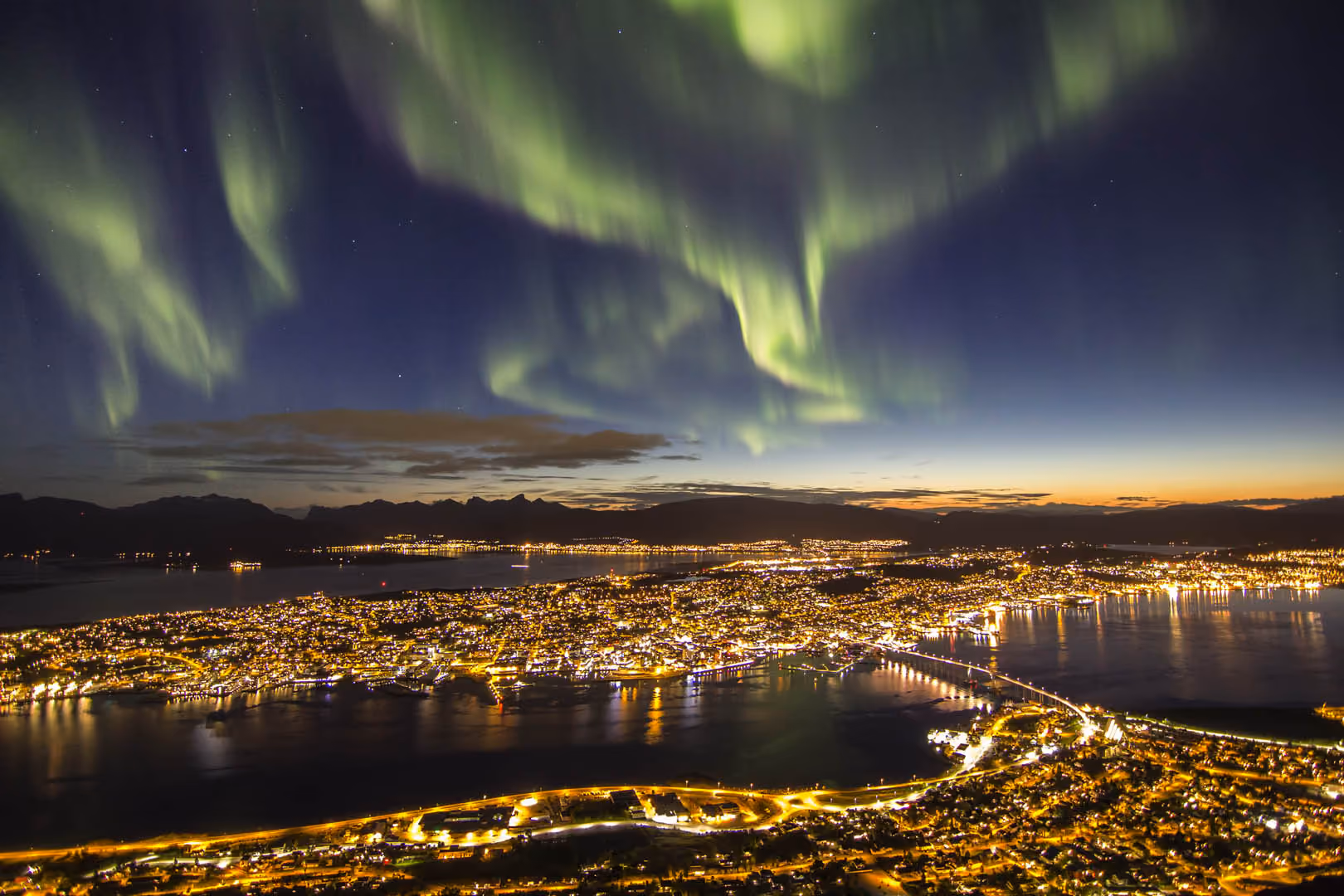 Jakten på nordlyset i Tromsø - Fotopakke inkludert