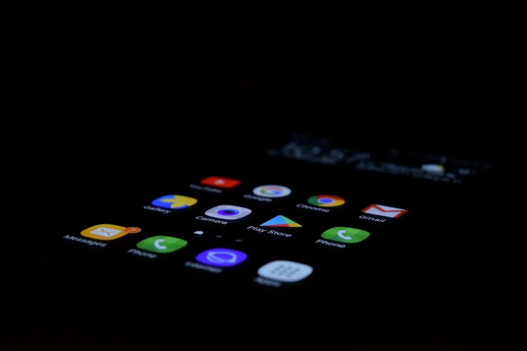 gaming on an Android device - android games paid