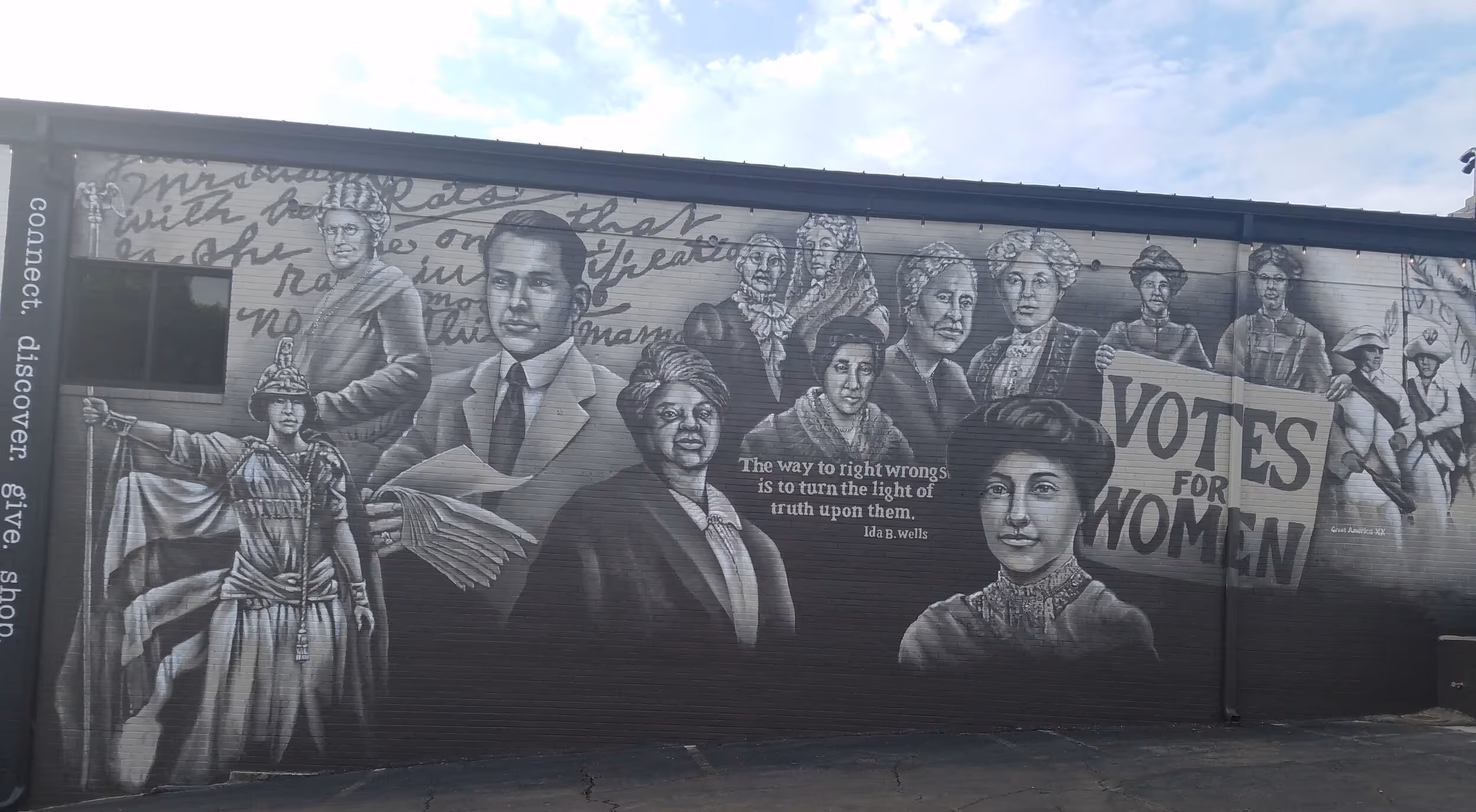 Great America XX mural by Sam Welty in downtown Athens. Photo courtesy of Lisa Dotson.