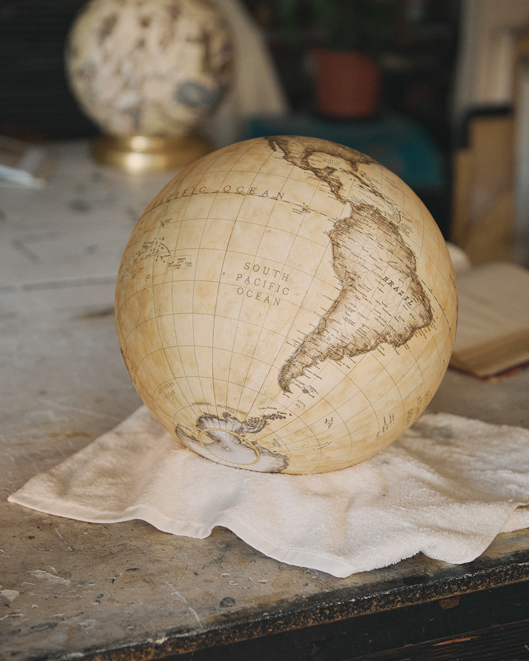 Leonardo Frigo Luxury Handmade Globes