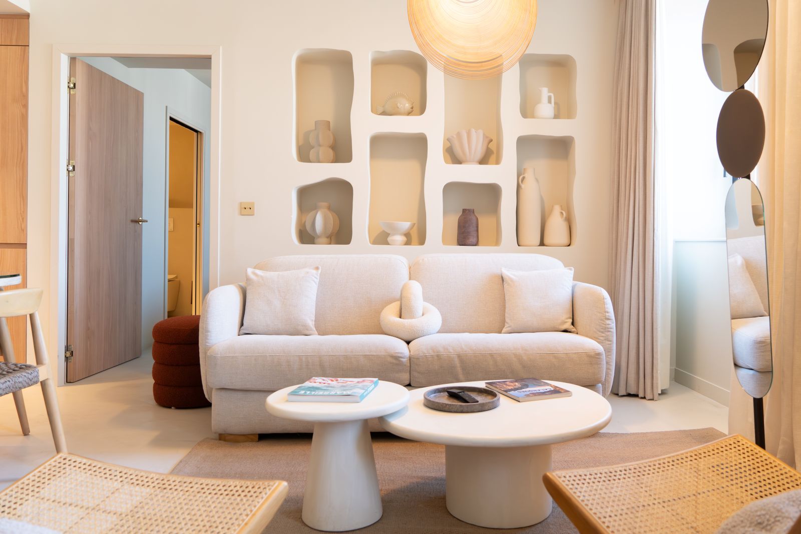 Table dressée avec élégance – Expérience haut de gamme avec Maison Galante à Marseille.