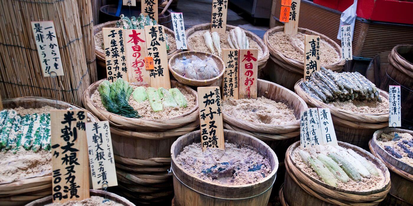 A Local Food Lover's Guide to Kyoto's Nishiki Market