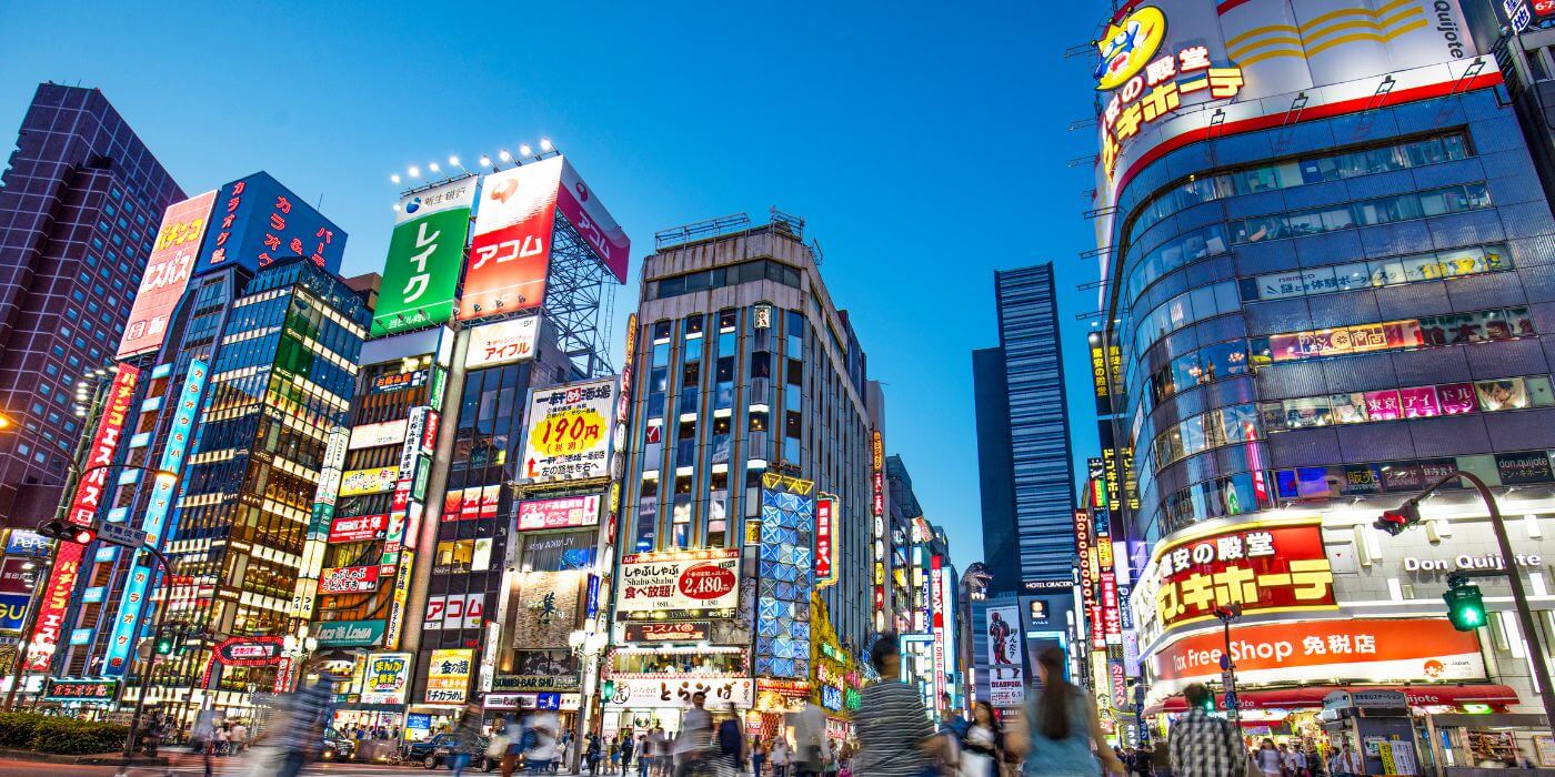 10 Things You Must Do in Shinjuku, Tokyo 2025