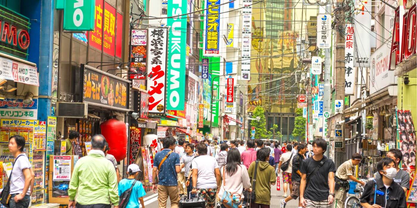 Akihabara Anime Shopping Guide 2025: 12 Stores Every Otaku Must Visit