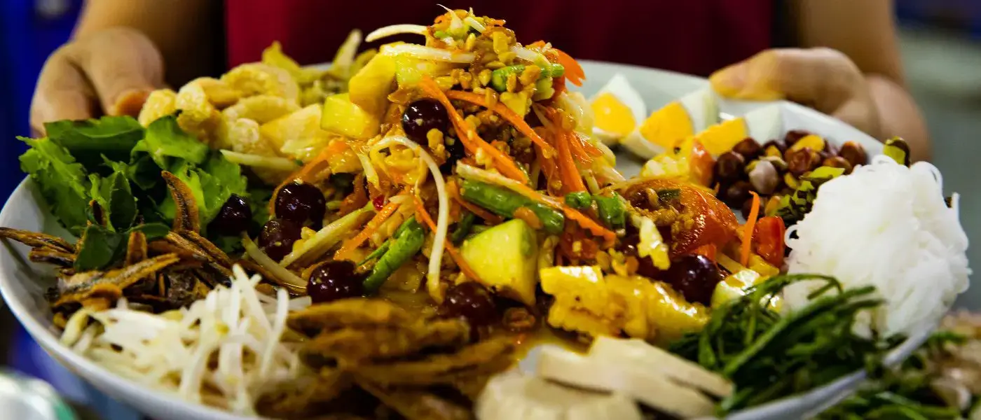 Phuket's Culinary Gems: A Guide to the Best Island Restaurants