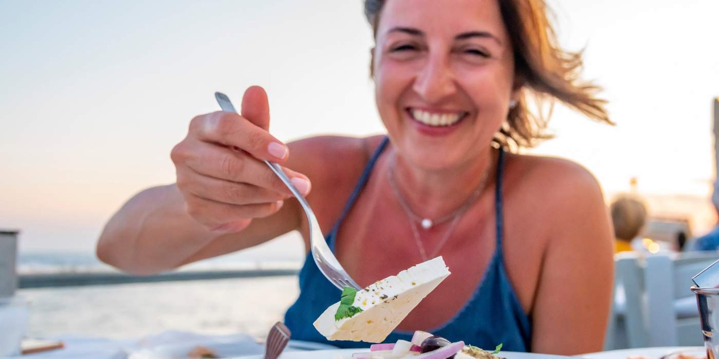 How to Connect with Locals in Ikaria for an Authentic Greek Island Experience