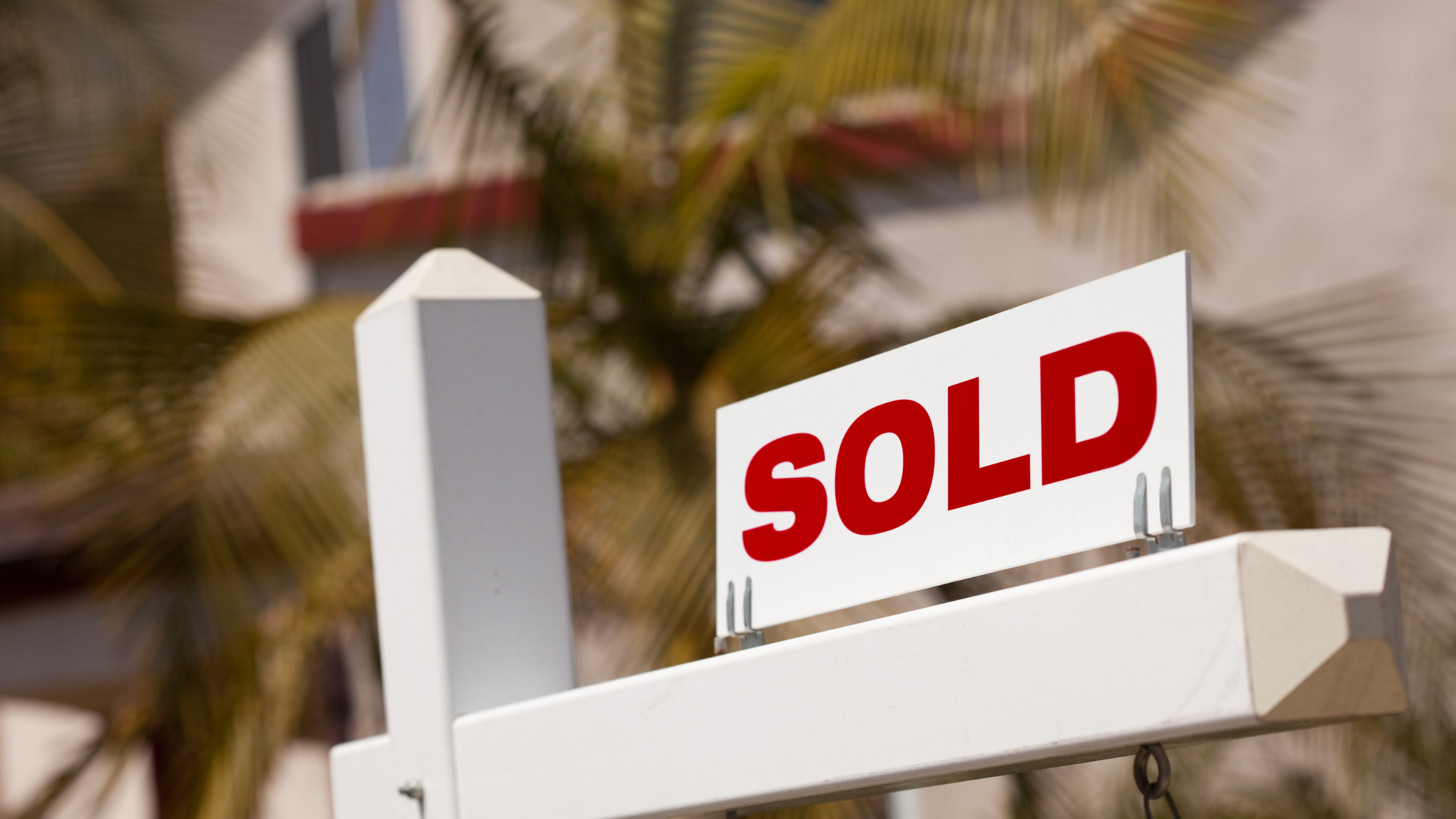 Sold sign in front of a California home for sale by owner FSBO