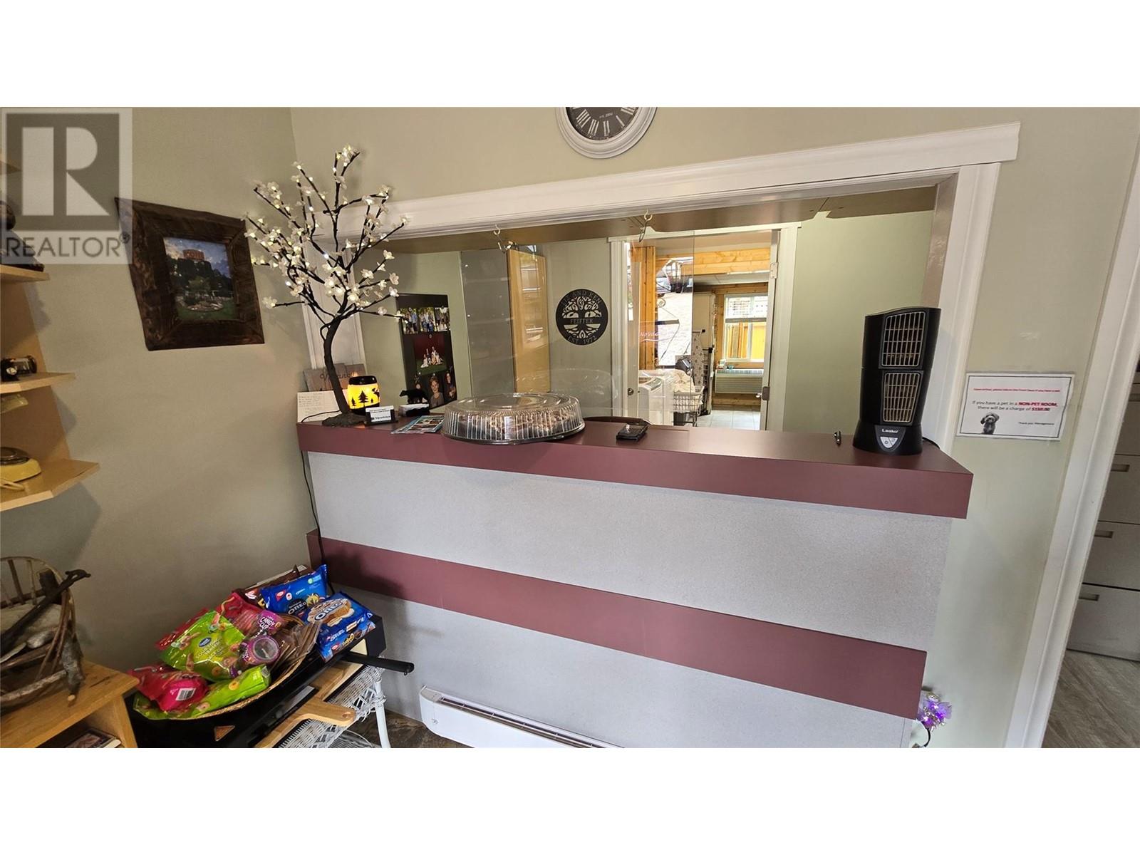 Front Desk / Lobby