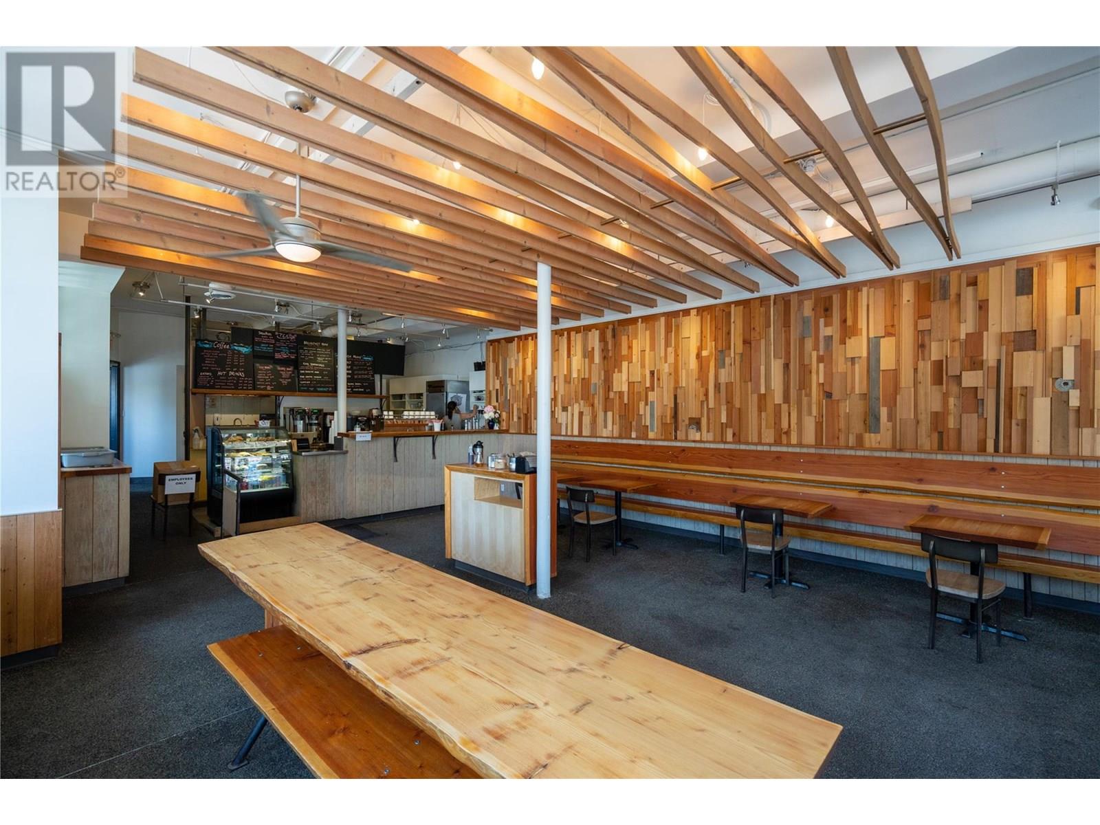 Coffee Shop