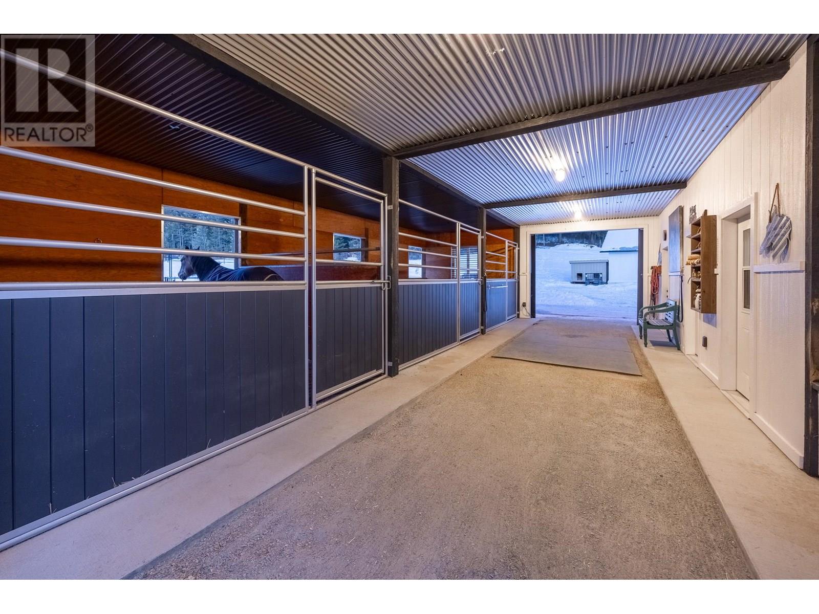 New Horse Barn