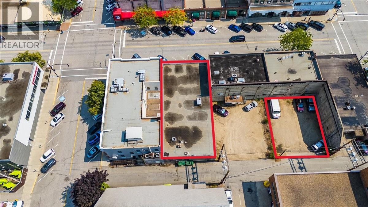 This photo has been edited to show approximate property boundaries. This is not a survey or official record.