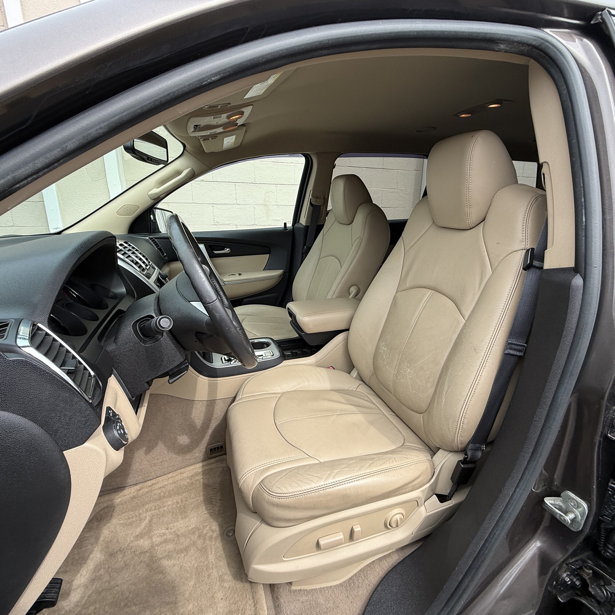 2011 GMC Acadia - Thumbnail 7