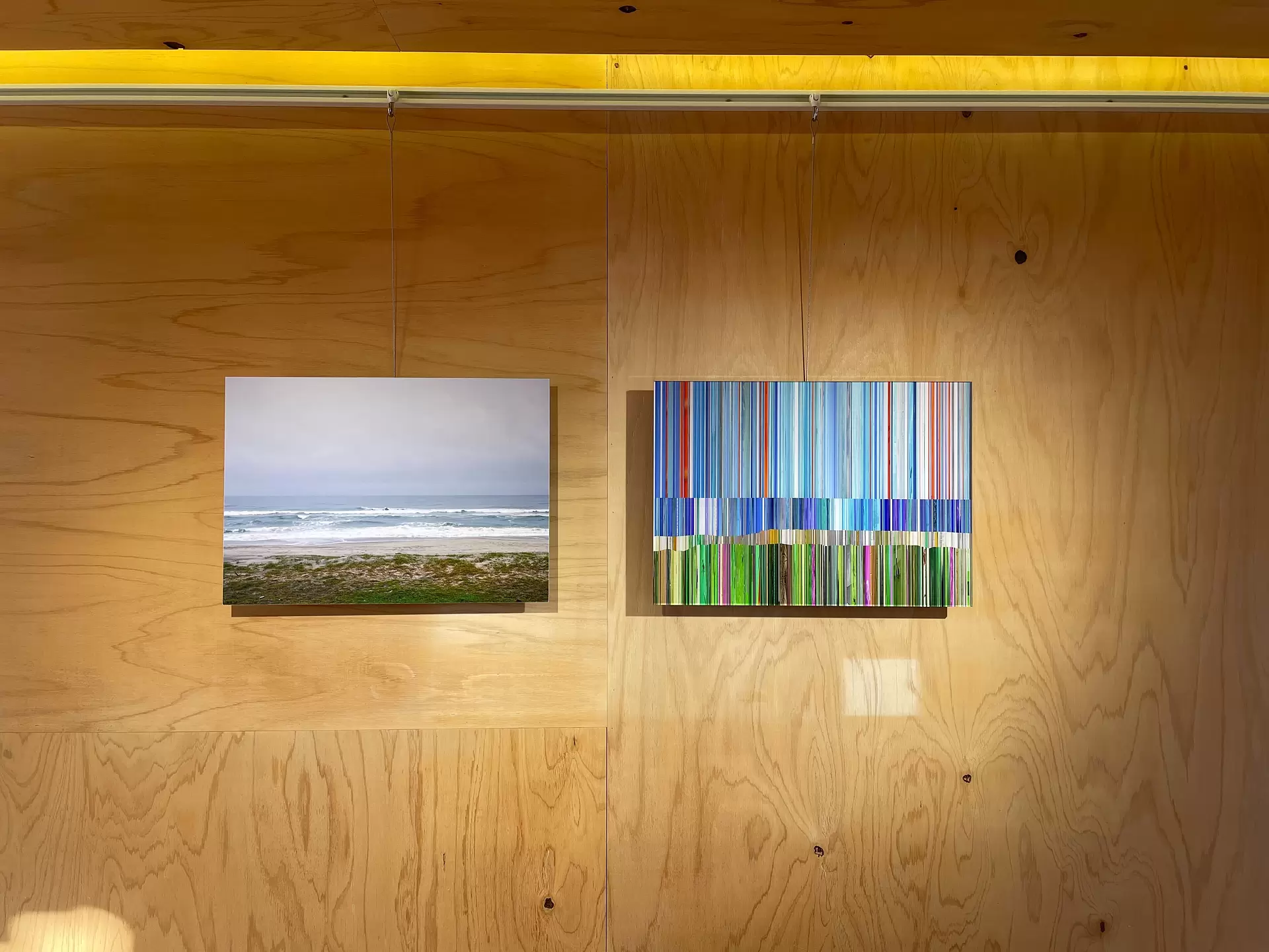 （左から）請戸海岸(浪江), コレクティブ・イメージ/請戸海岸(浪江) / 折田千秋