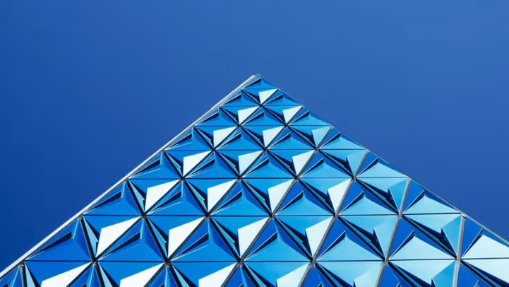 The Core Principles of a Modern Data Platform