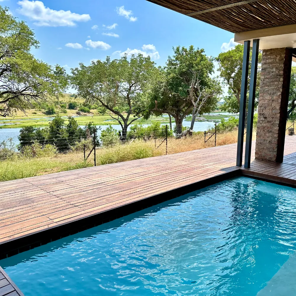 Self-catering lodge in Mjejane with outdoor boma