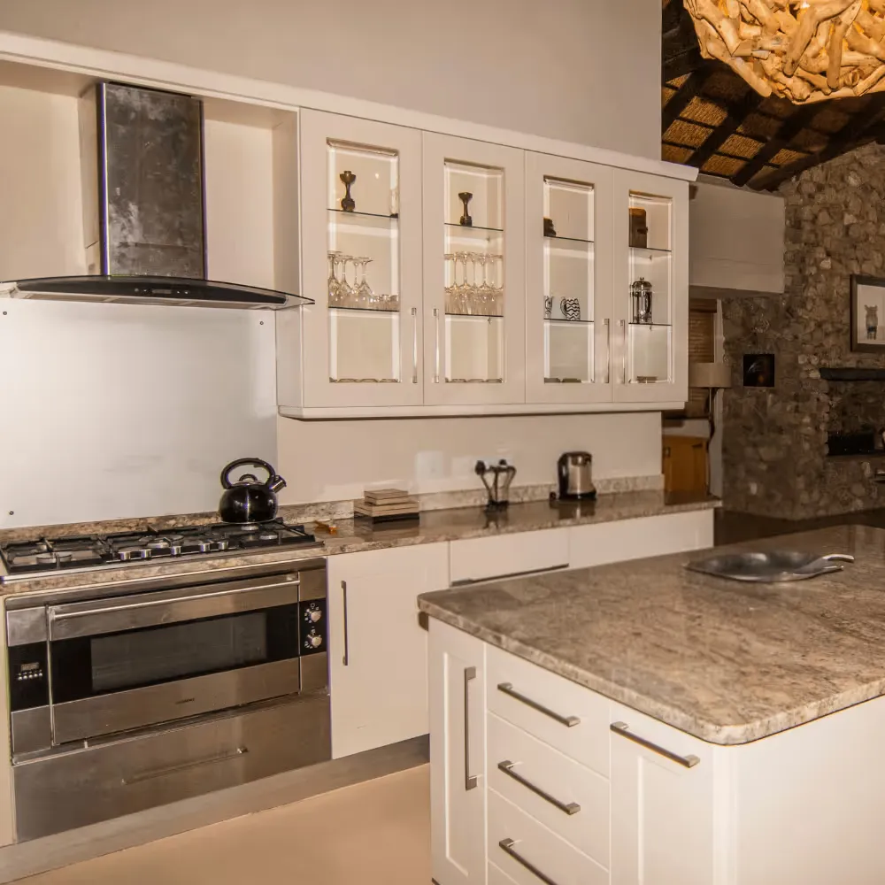 Kitchen in a self catering lodge in the Mjejane Game Reserve
