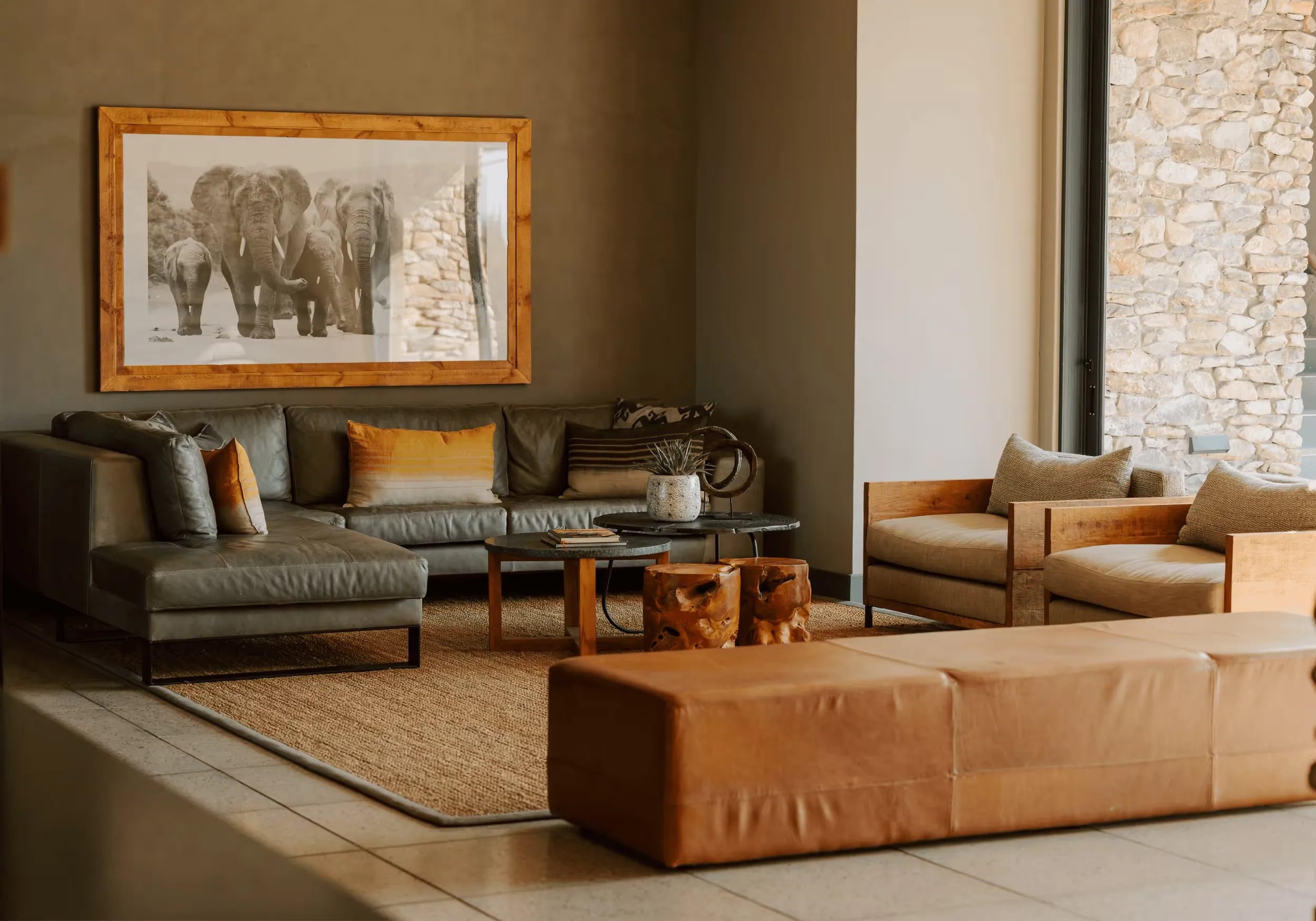 Interior photos of lodges in the Mjejane Game Reserve
