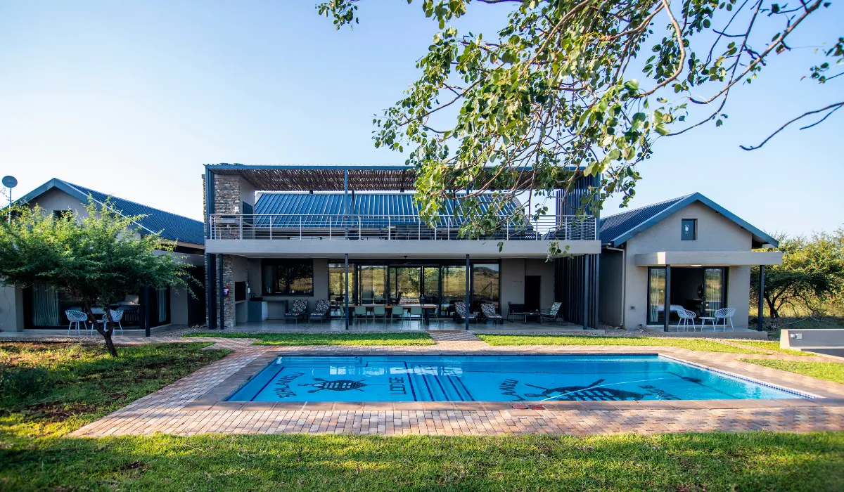 Sihlangu – private safari lodge with pool at Mjejane, bordering Kruger Park