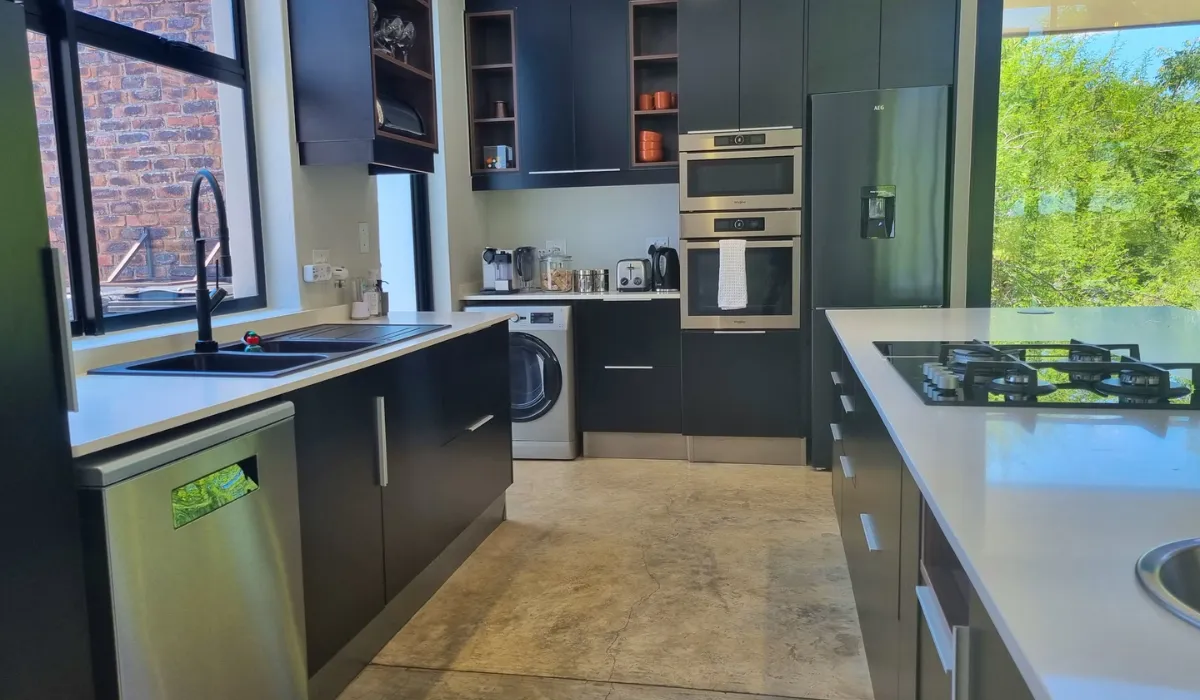 Kitchen in a self catering lodge in the Mjejane Game Reserve