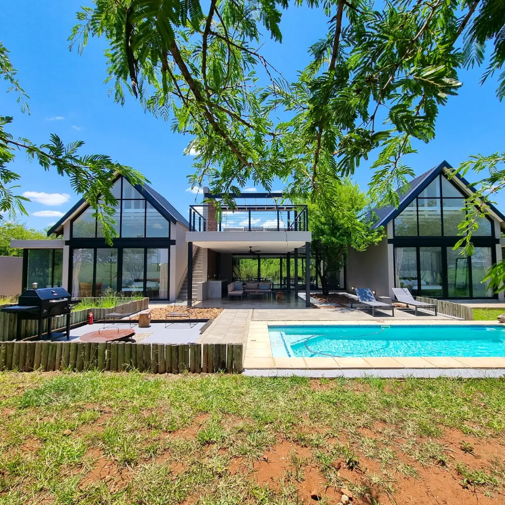 Lindi Lodge in the Mjejane Game Reserve