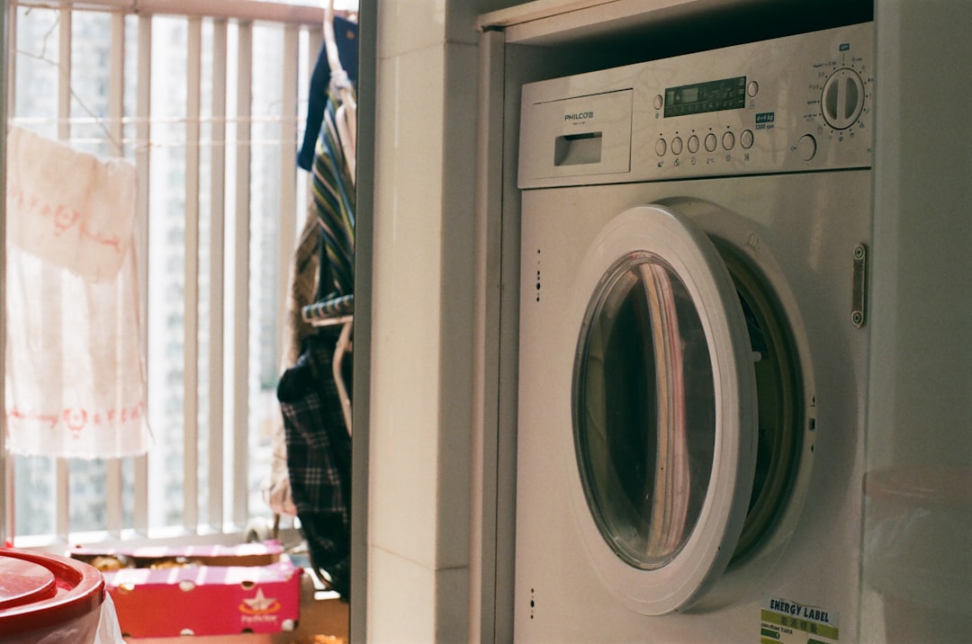 Stop the Spin: Why Your Clothes Are Still Damp After One Hour