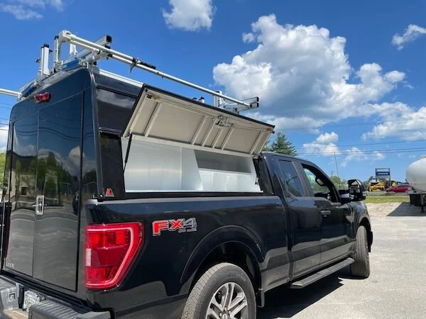 Truck Bed Capped with Side Panels