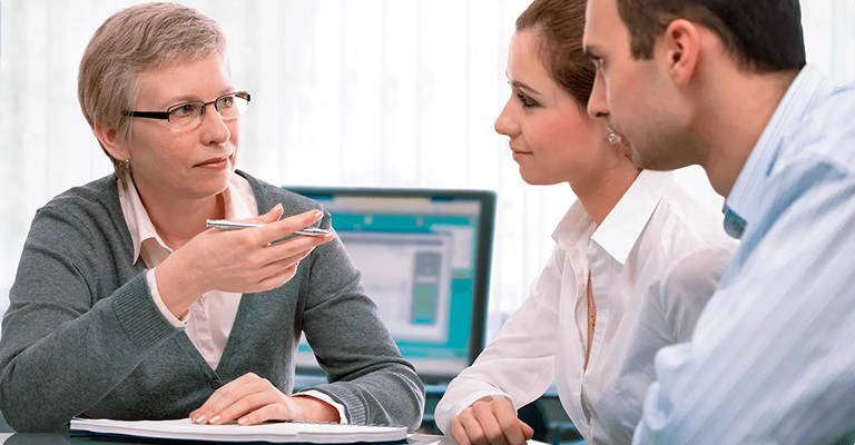 A financial advisor discussing's with a client