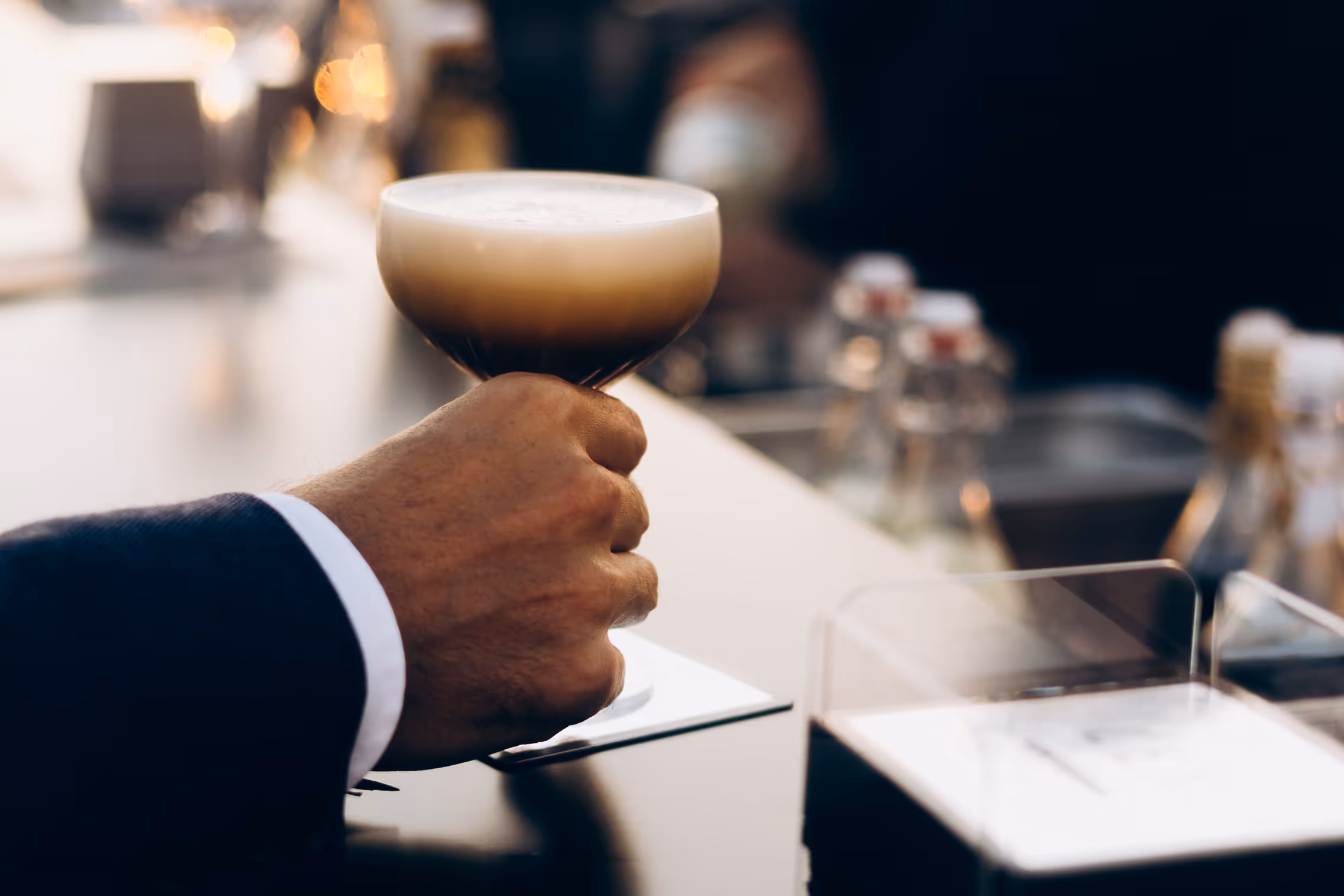 Поради щодо тостів: як виголосити ідеальний тост Поради щодо тостів: як виголосити ідеальний тост