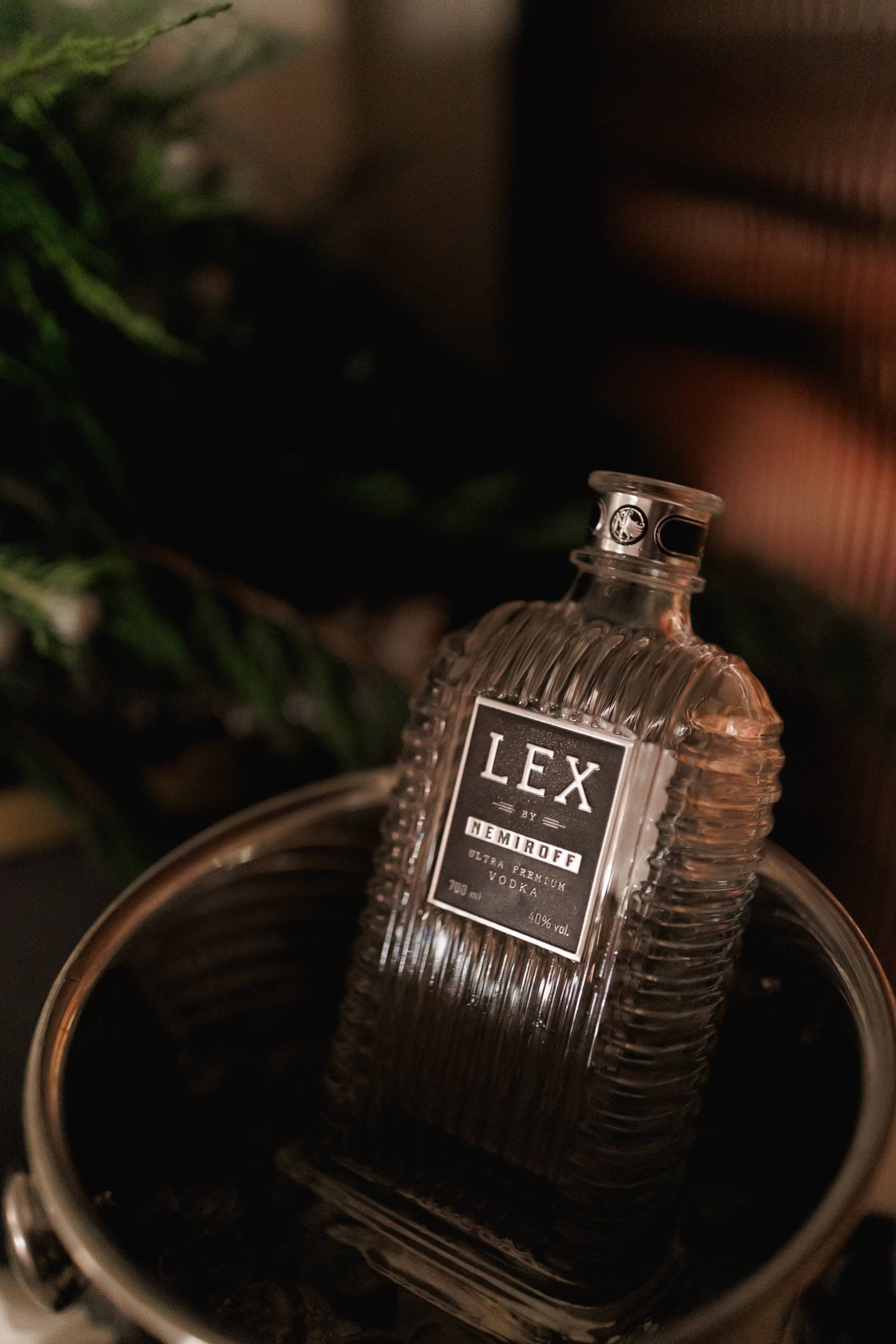 Elevating the Guest Experience: The Role of Ultra-Premium Vodka in Luxury Restaurants and Bars