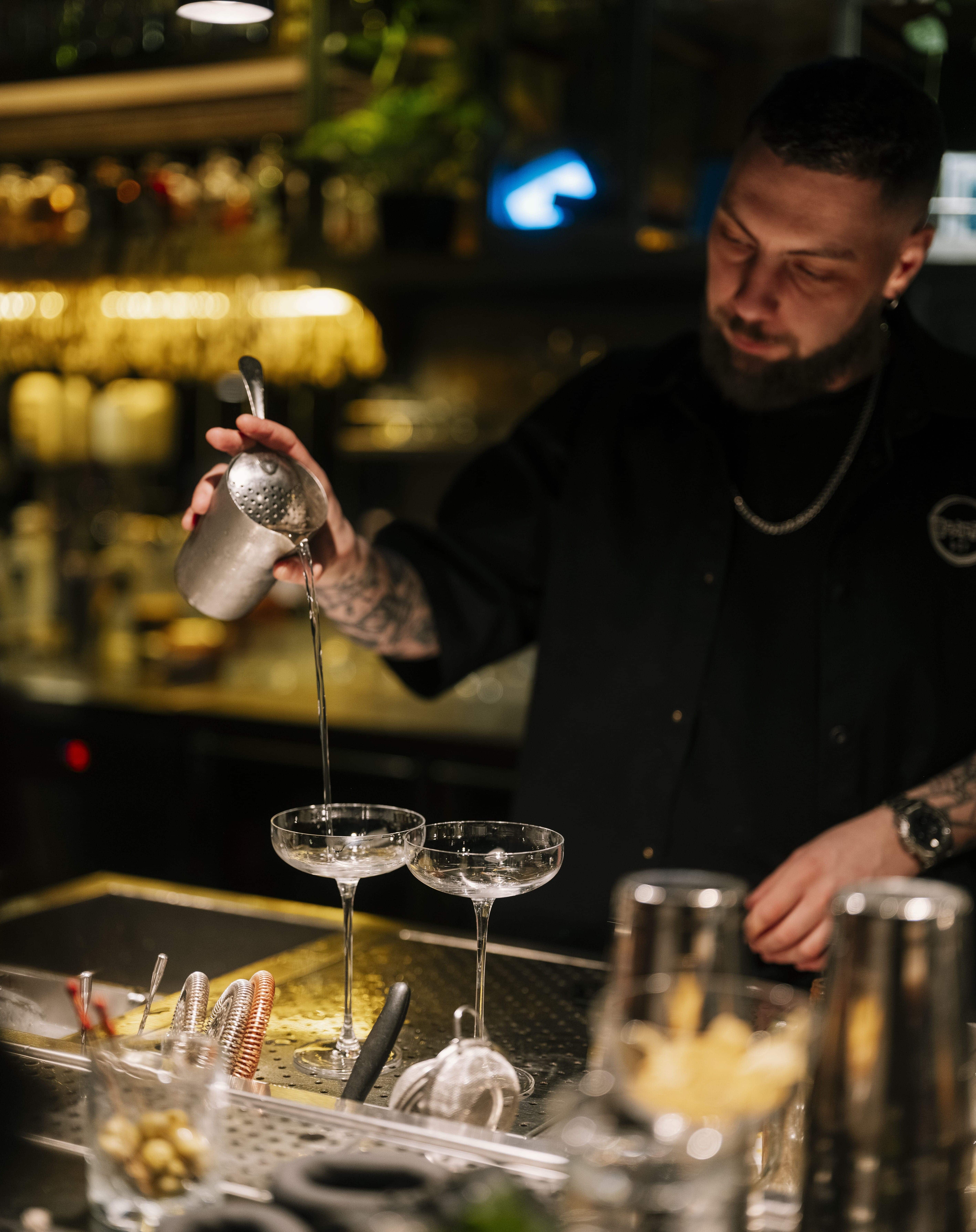 measuring cups for cocktails