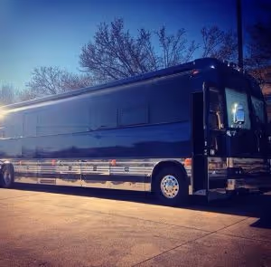 tour-bus-an