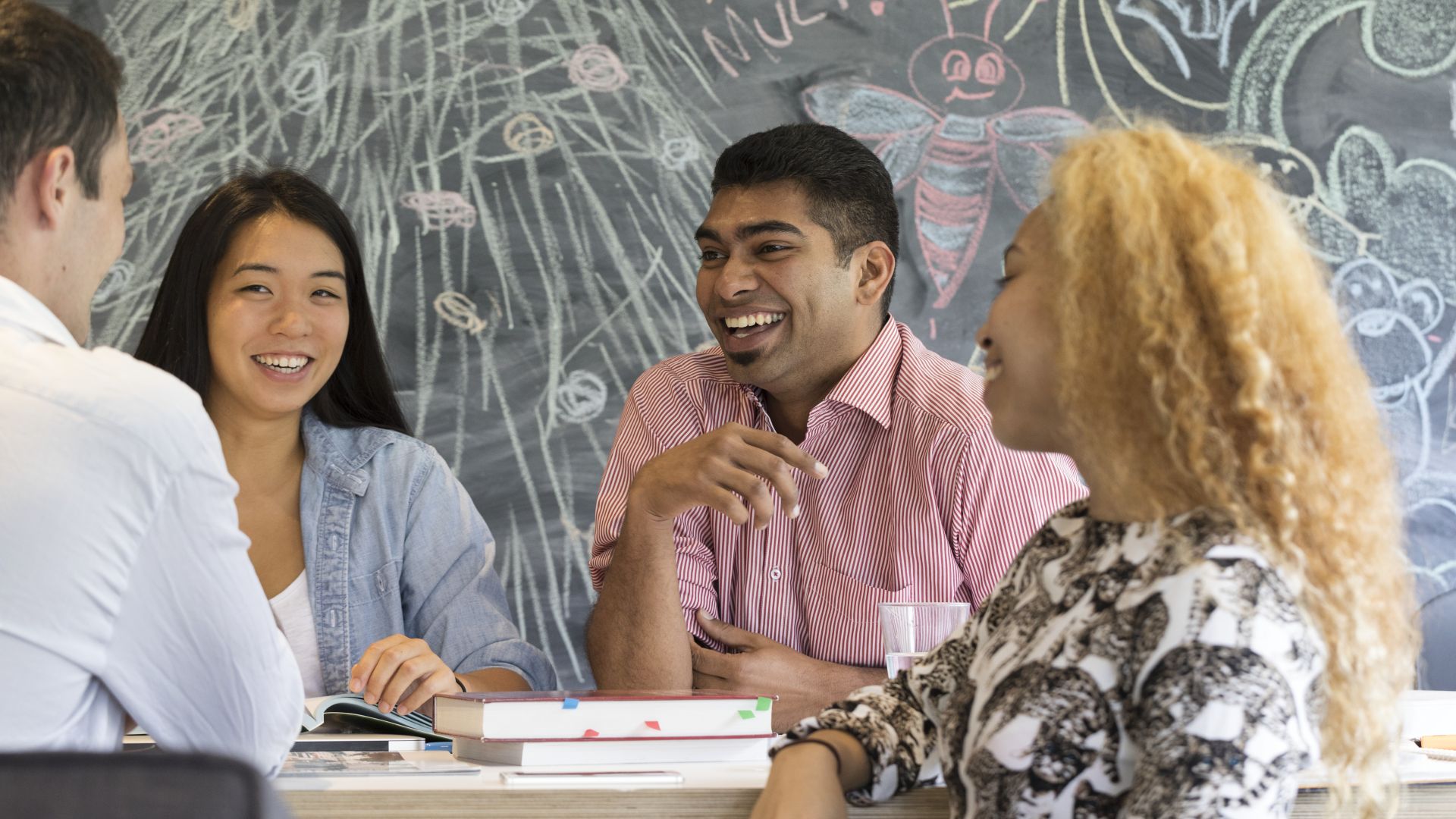 At Hatch Student Living, we prioritize wellbeing, ensuring that our residents have access to resources & support that promote both mental and physical health.