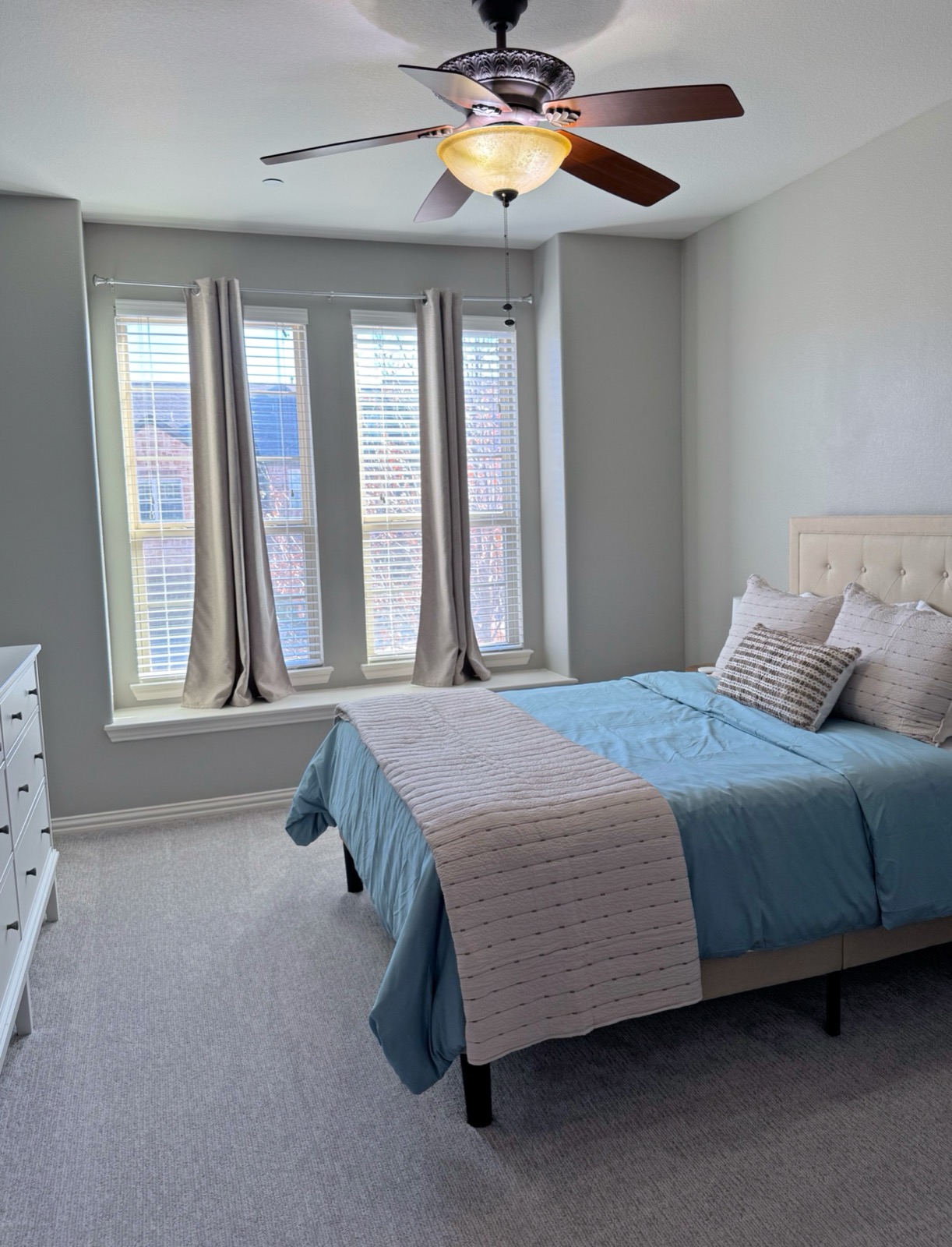 Furnished bedroom in a Texas Corporate Homes property