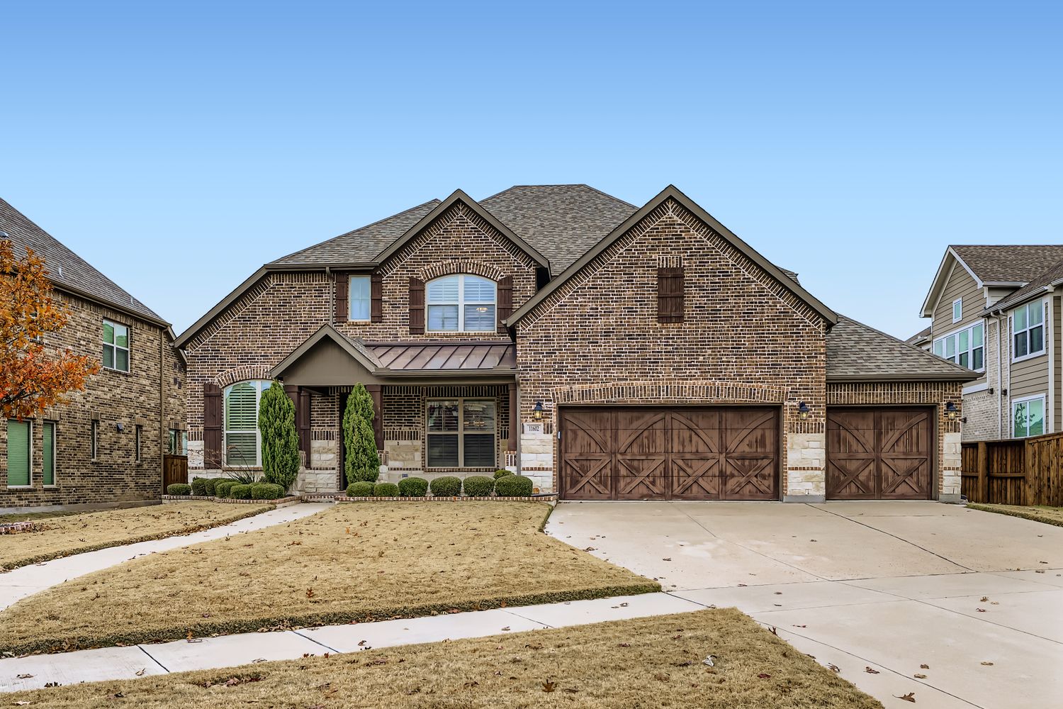 11602 Estrella Ln
