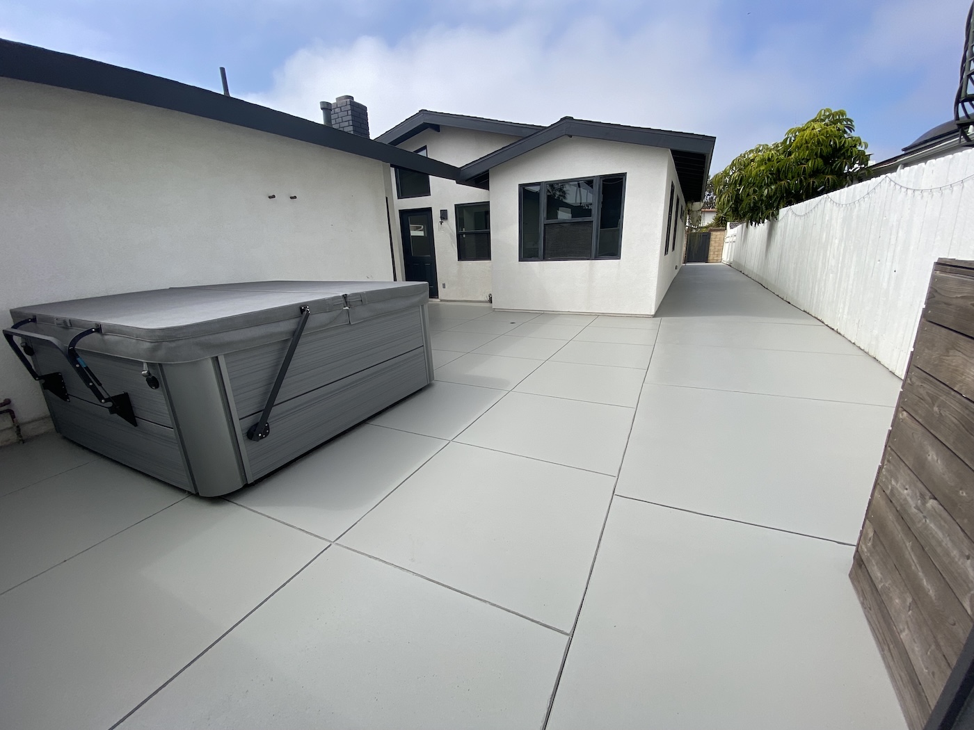 Oxnard concrete coatings and restoration