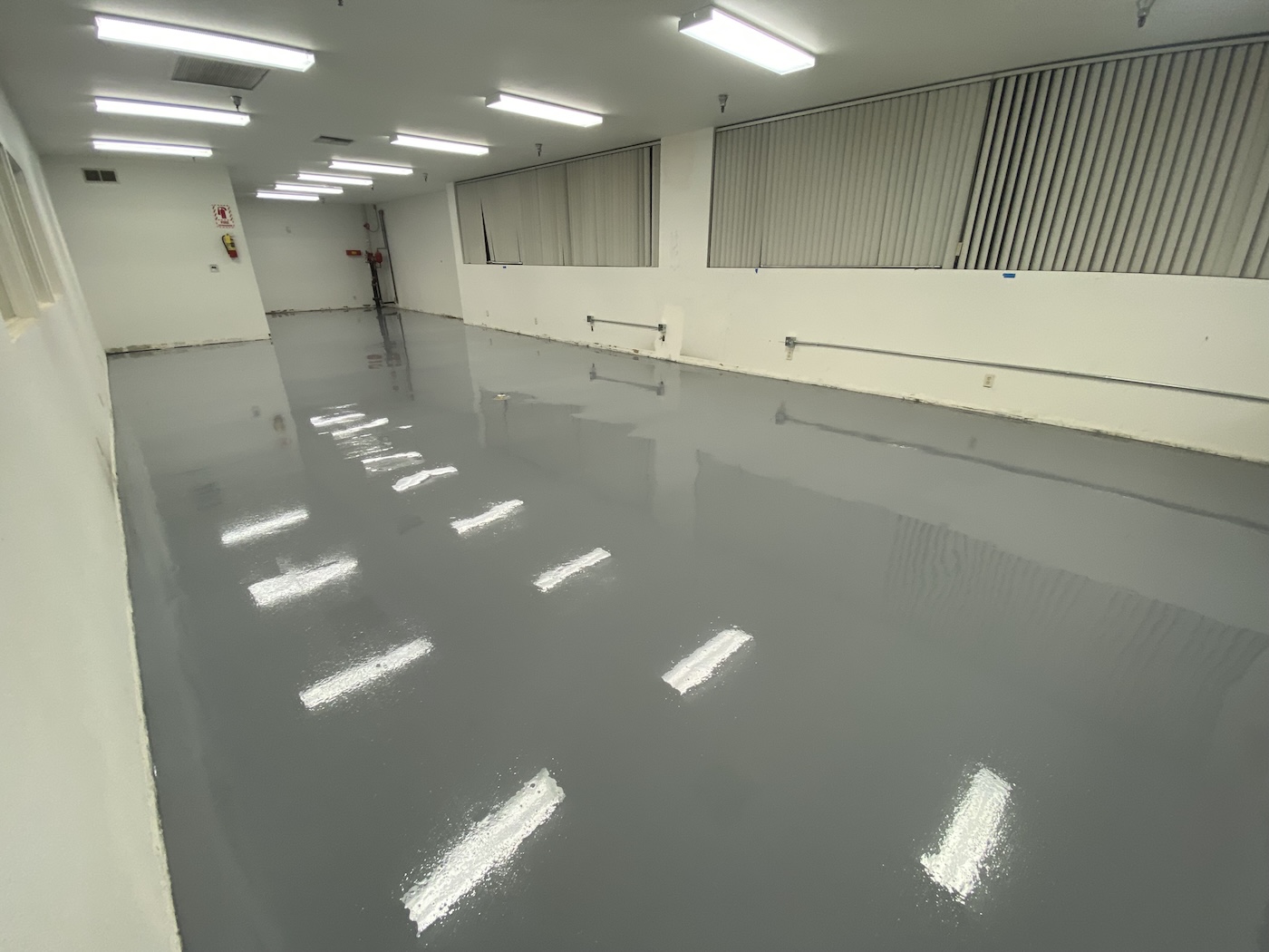 Santa Clarita epoxy flooring contractor