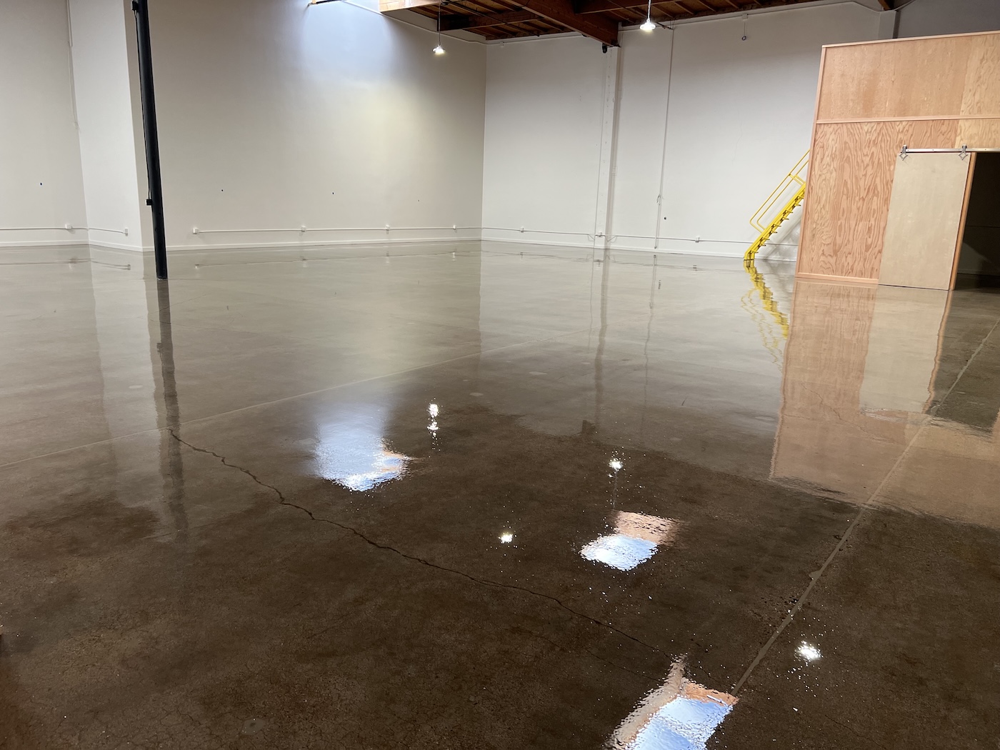 Carpinteria commercial epoxy flooring systems