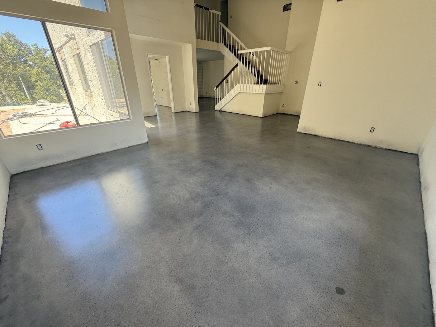 stained and seal concrete flooring in newbury park