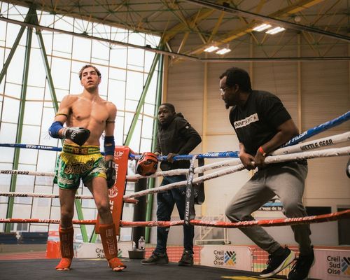 Victoire combat Muay Thaï NRFight Paris compétition