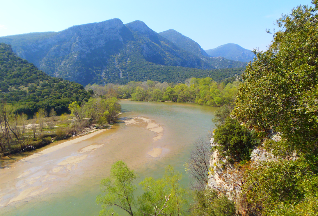 Sable de rivière naturel en vrac sur chantier BTP - approvisionnement et commande.