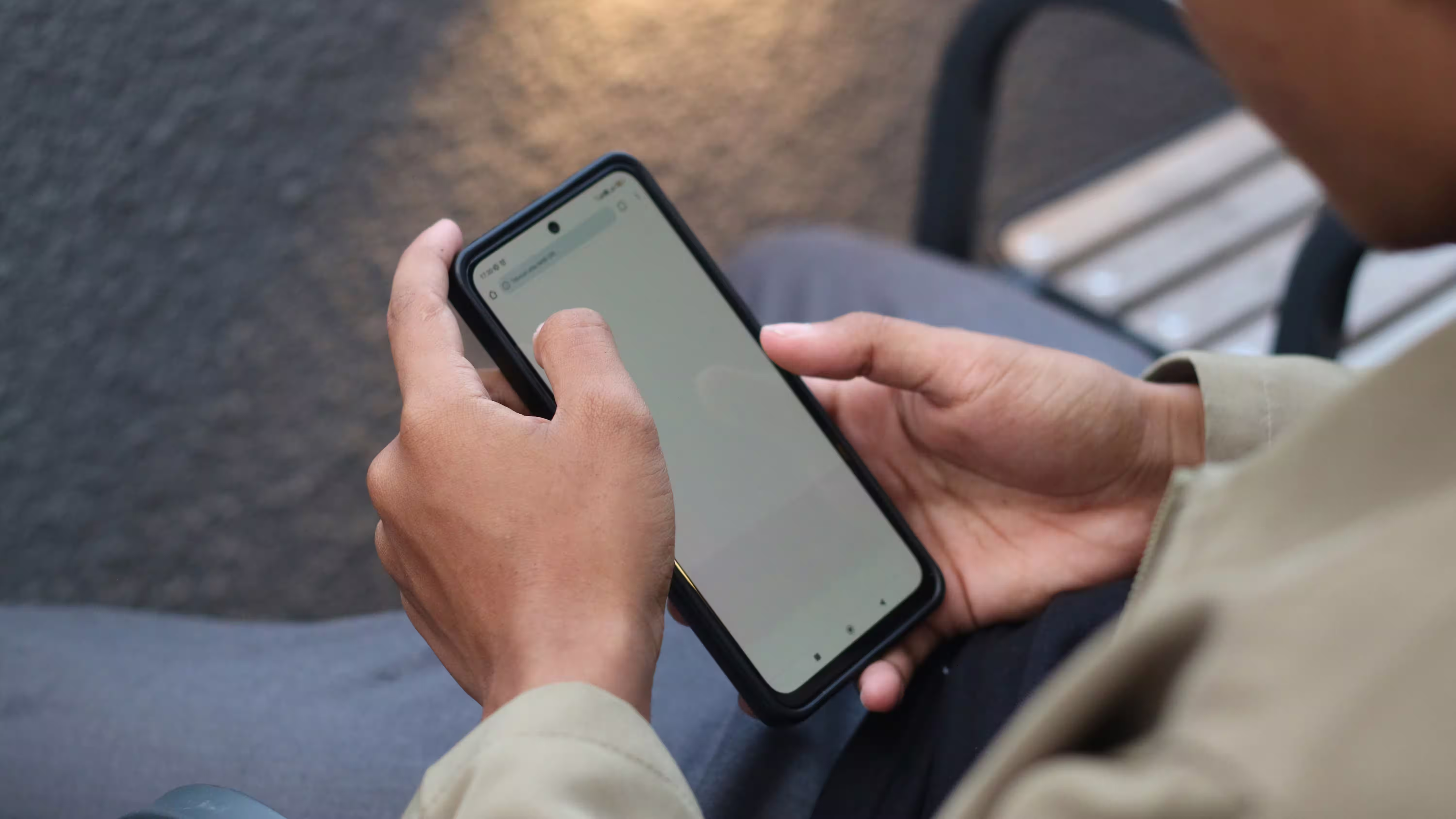 Picture of a customer using a conversational bot for support