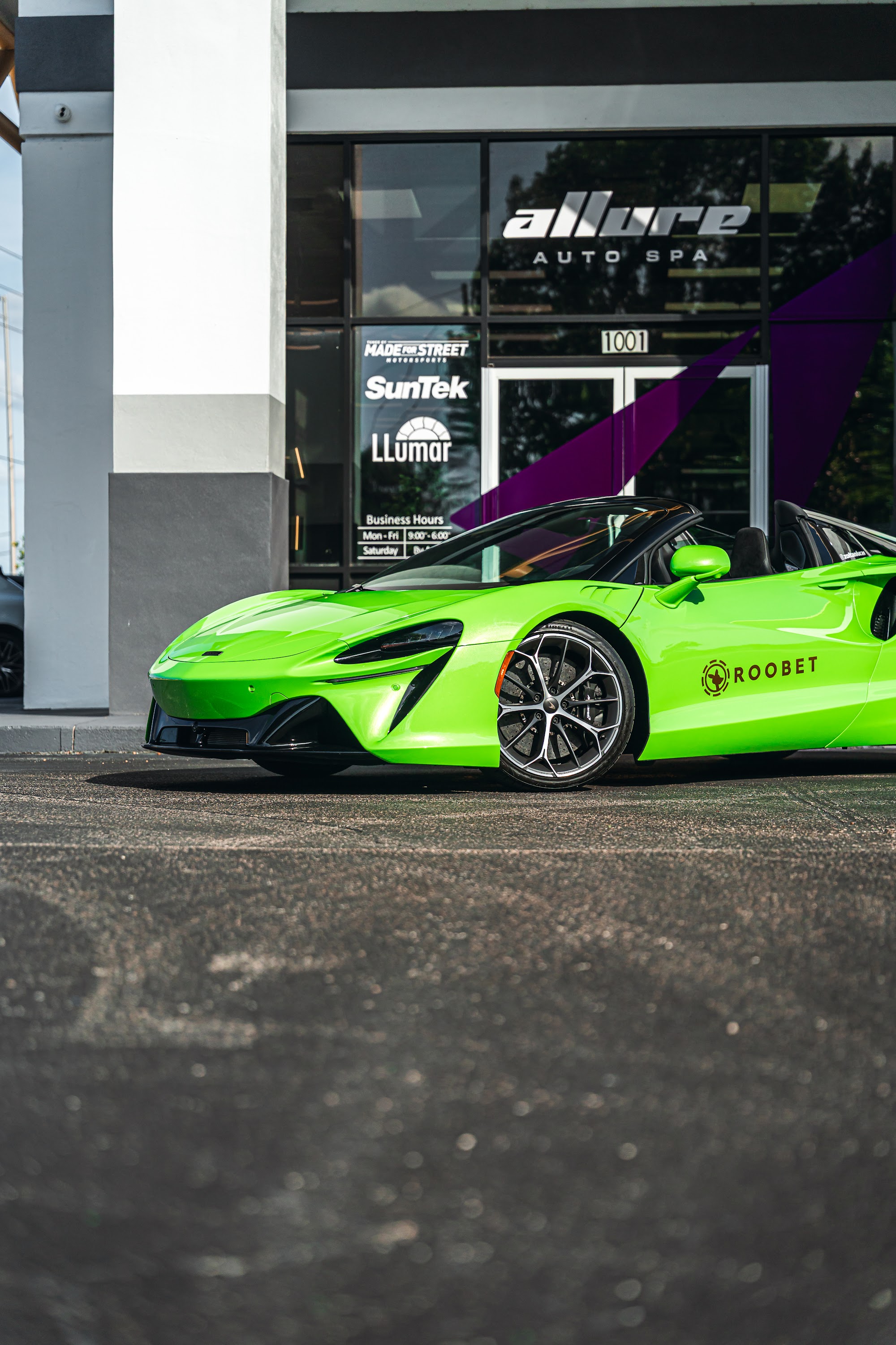 Green color-change vinyl wrap on a Lamborghini by Allure Auto Spa, Winter Park FL