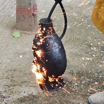 Market Raku: Choose, Glaze & Fire a Vase