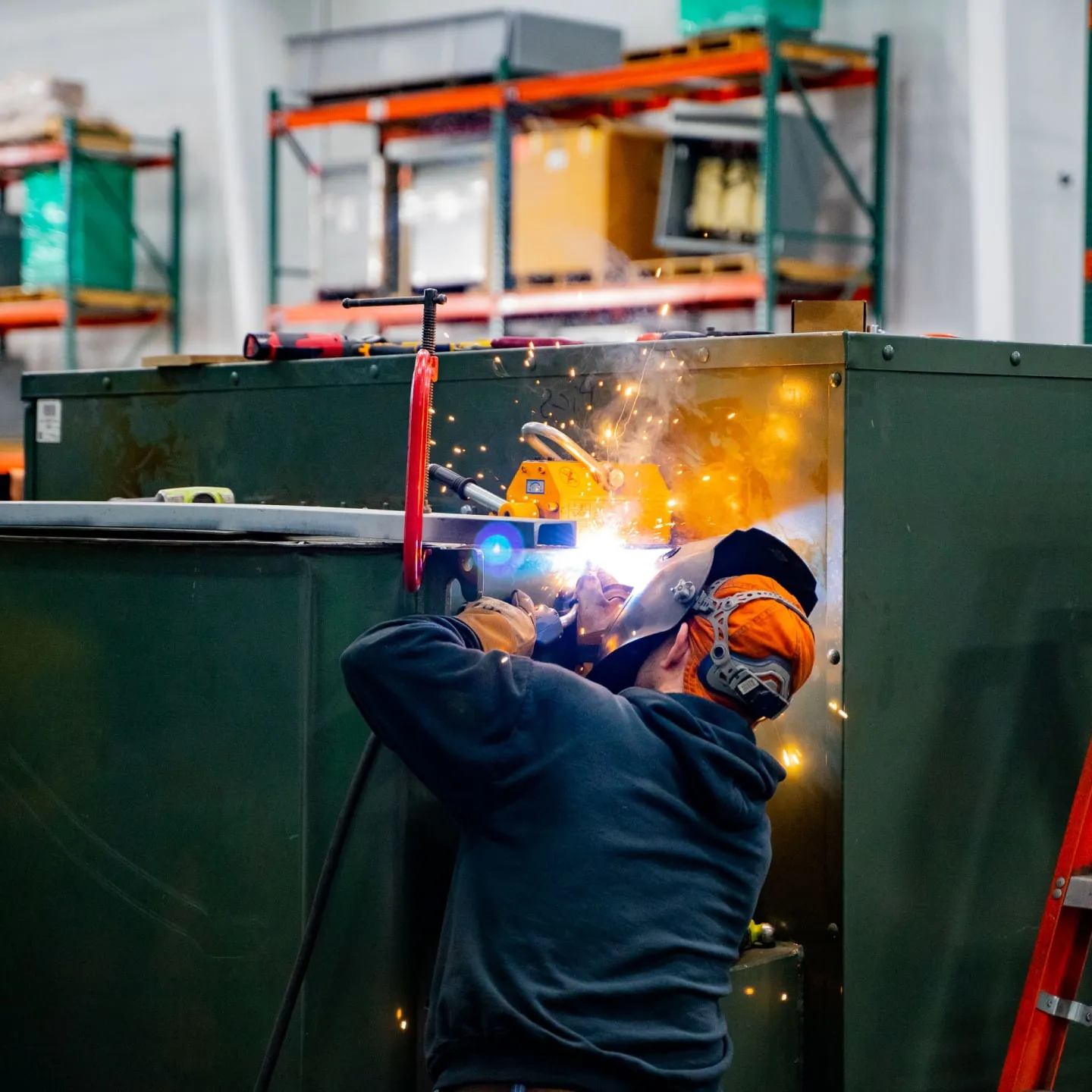 Maddox technician reconditioning a transformer